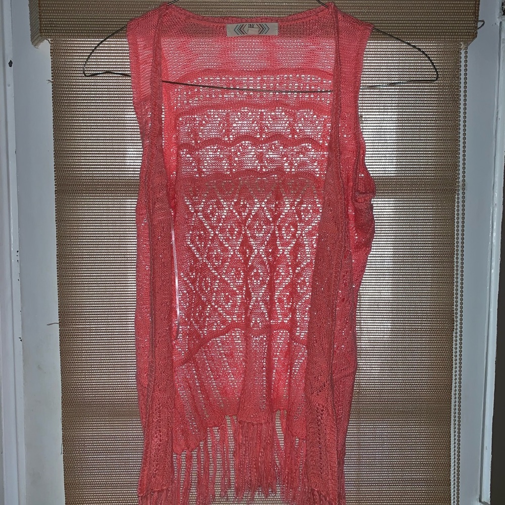 Pink Rose medium pink light vest